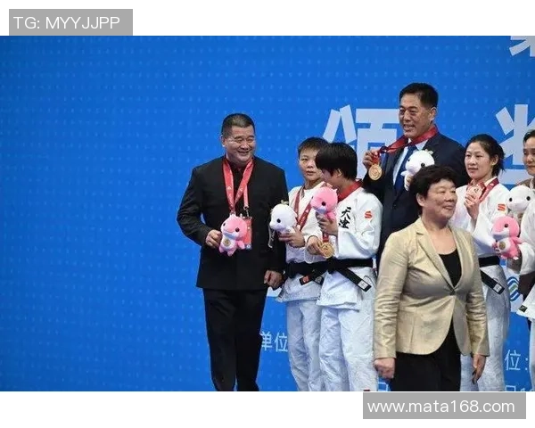 我为重庆拼 - 罗将：“黑马”背面的“伯乐” 严师亦是“保姆”